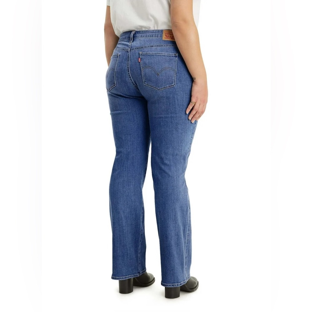 LEVI'S 415 Relaxed Bootcut Medium Wash Stretch Denim Blue Jeans Womens Sz 22W